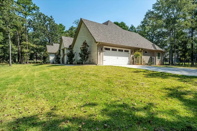 $759,900 | 15373 Lakeside Drive, Tyler, TX 75707