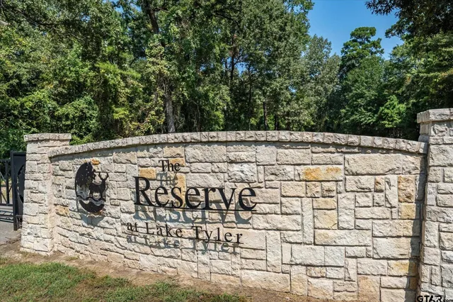 $759,900 | 15373 Lakeside Drive, Tyler, TX 75707