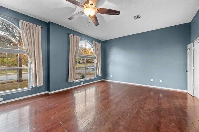 $649,999 | 8029 Kristina Lane, North Richland Hills, TX 76182