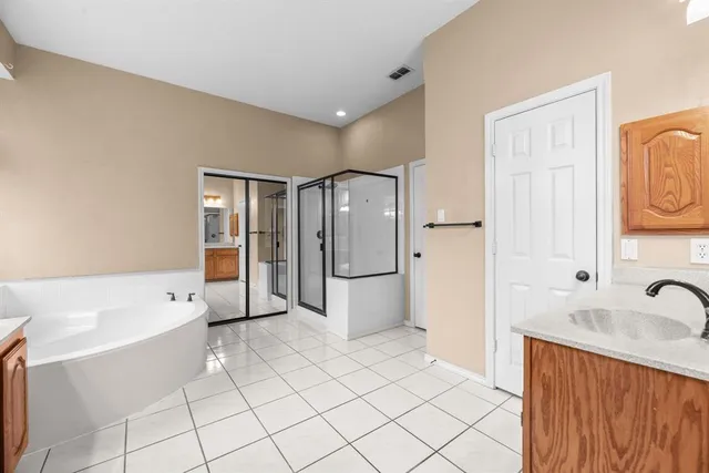 $649,999 | 8029 Kristina Lane, North Richland Hills, TX 76182