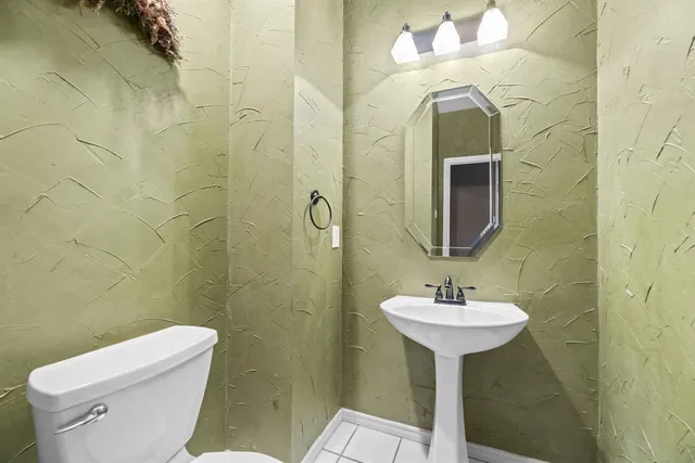 $649,999 | 8029 Kristina Lane, North Richland Hills, TX 76182