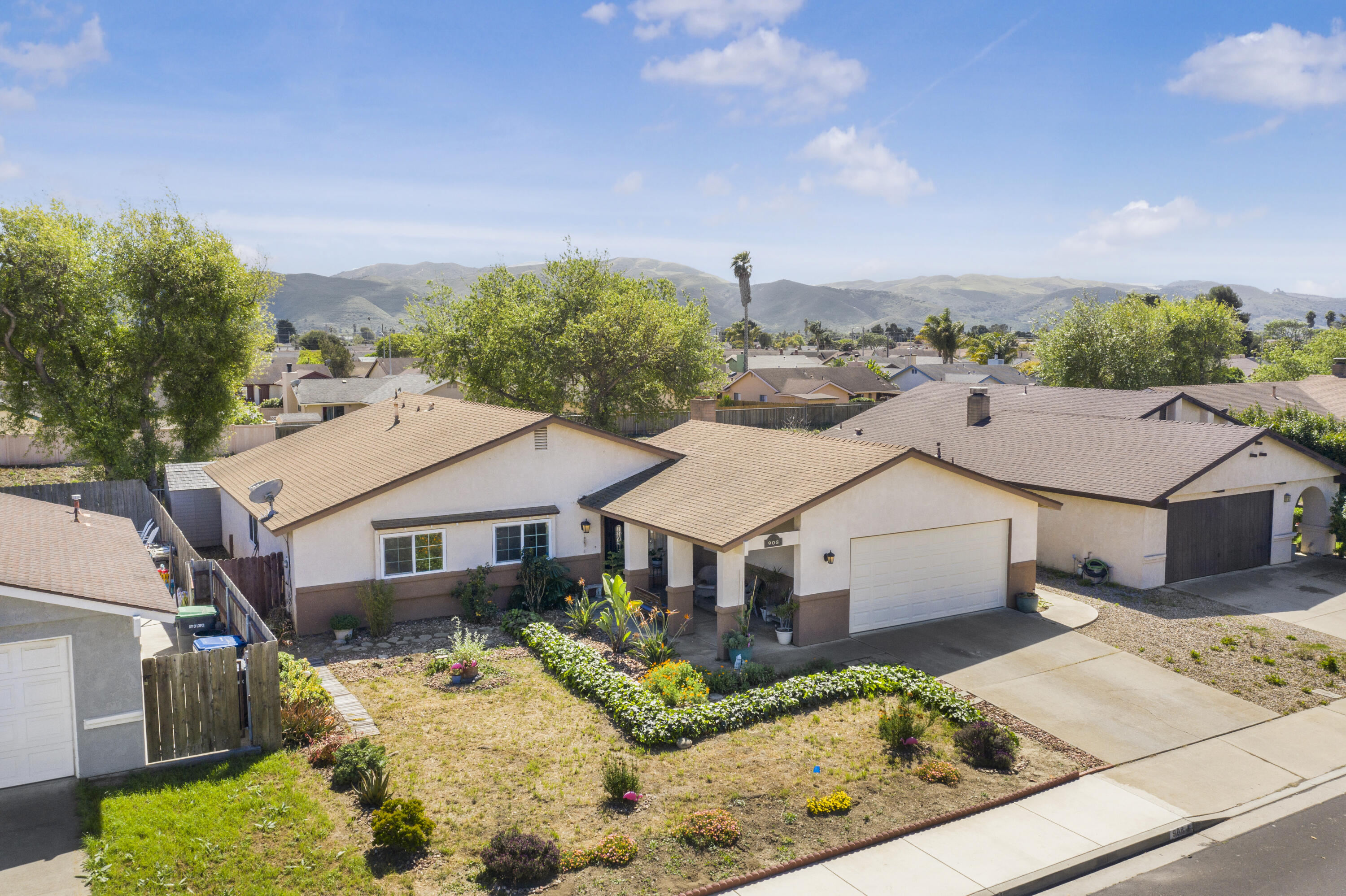 908 Northpoint Place Lompoc, CA 93436 - Photo 21 of 21 an aerial view of a house