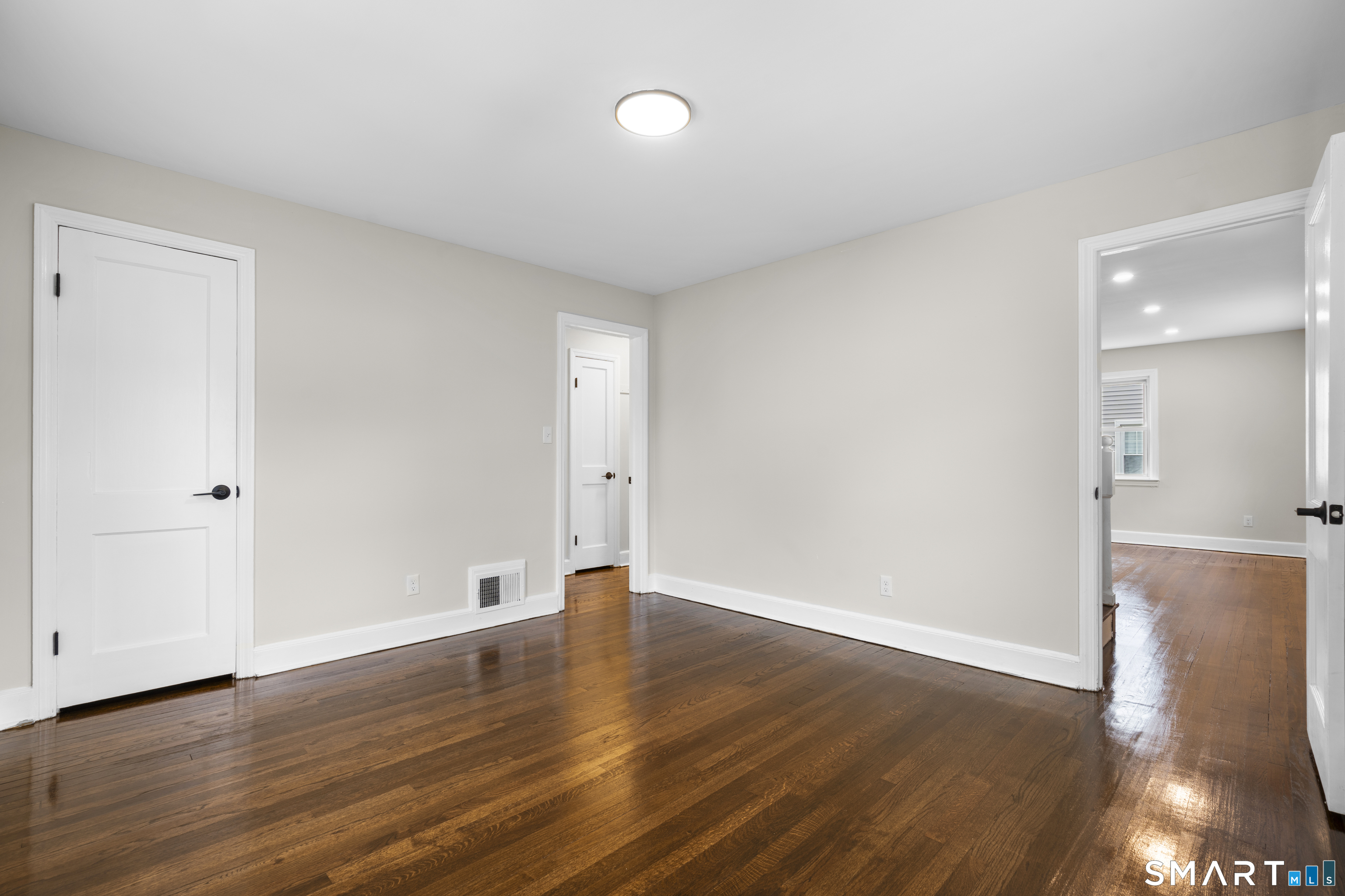 131 Chester Street Hamden, CT 06514 - Photo 17 of 36