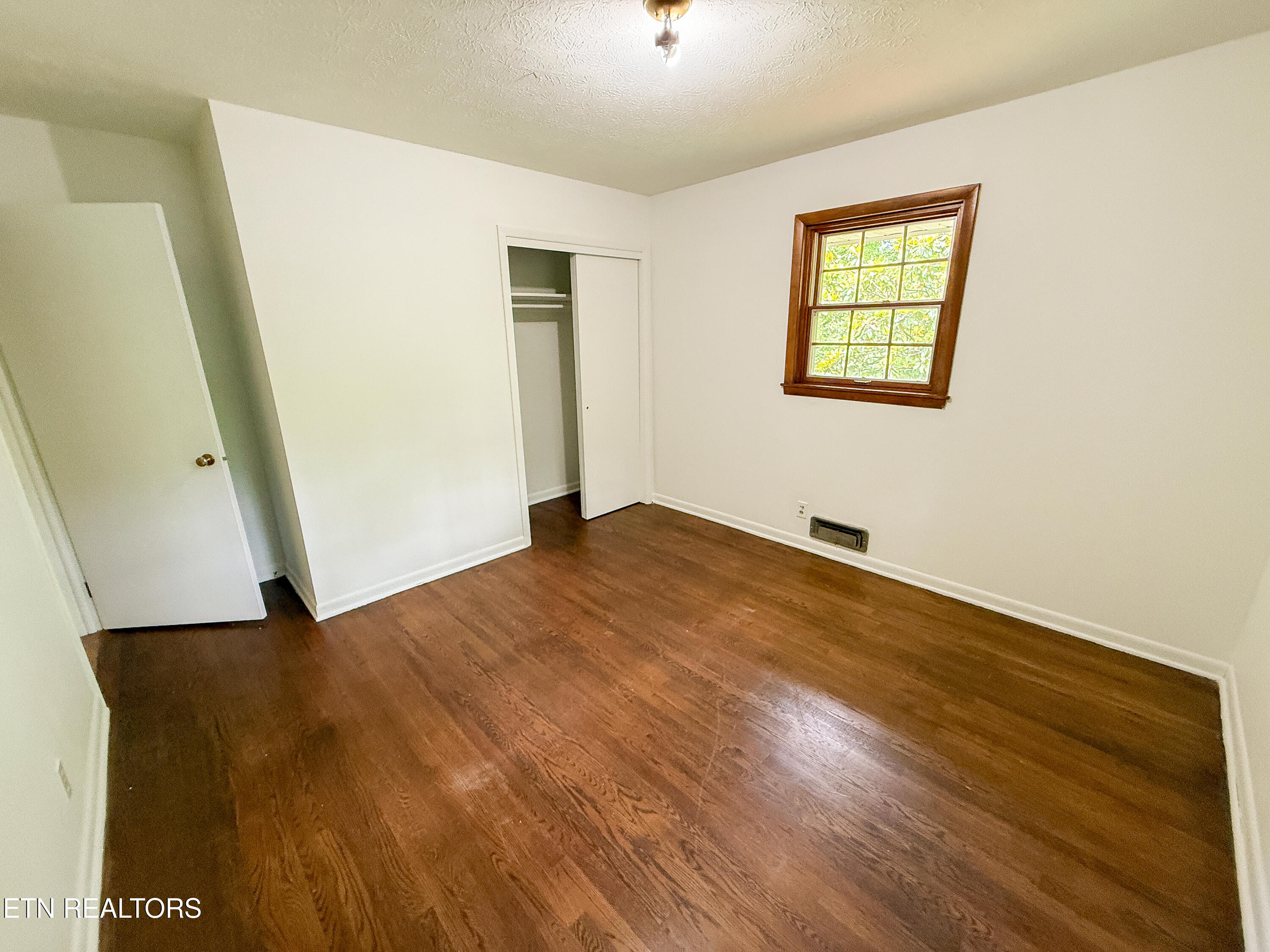 238 North Tulane Avenue Oak Ridge, TN 37830 - Photo 12 of 30 IMG_5319