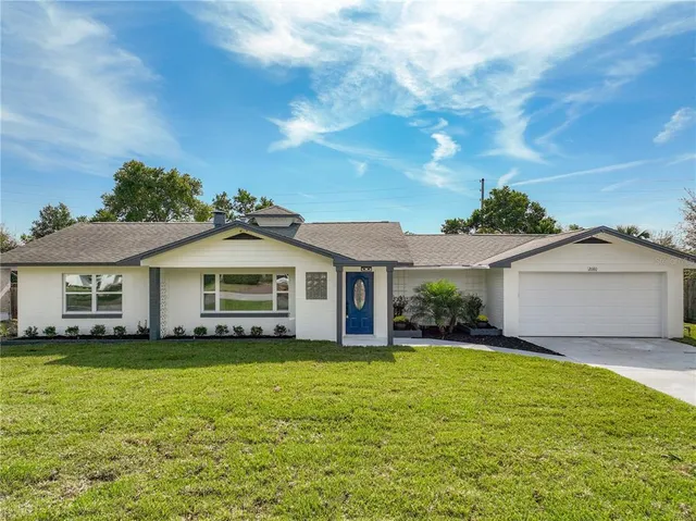 $385,000 | 2680 Palmetto Road, Mount Dora, FL 32757