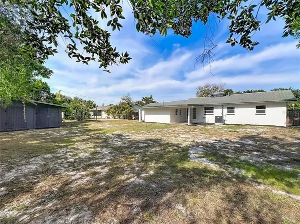 $374,900 | 2680 Palmetto Road, Mount Dora, FL 32757