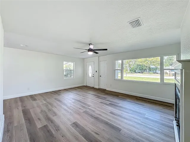 $385,000 | 2680 Palmetto Road, Mount Dora, FL 32757