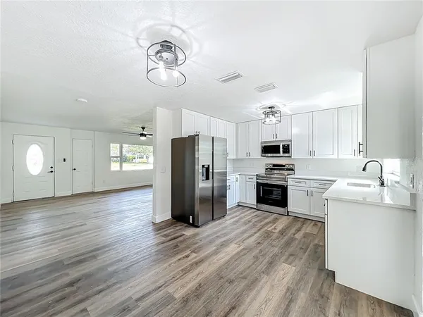 $374,900 | 2680 Palmetto Road, Mount Dora, FL 32757