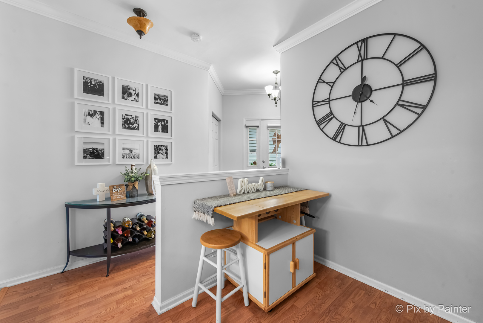 118 Harvest Gate Road Lake In The Hills, IL 60156 - Photo 8 of 24 a room with table and chair