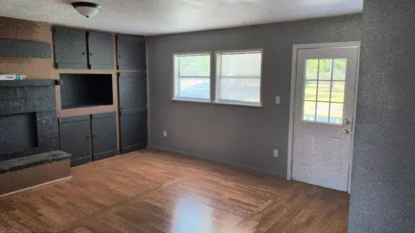 $1,550 | 18397 Deer Glen W Drive, Conroe, TX 77302