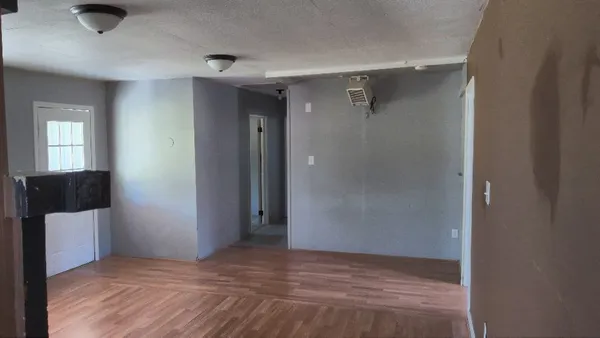 $1,550 | 18397 Deer Glen W Drive, Conroe, TX 77302
