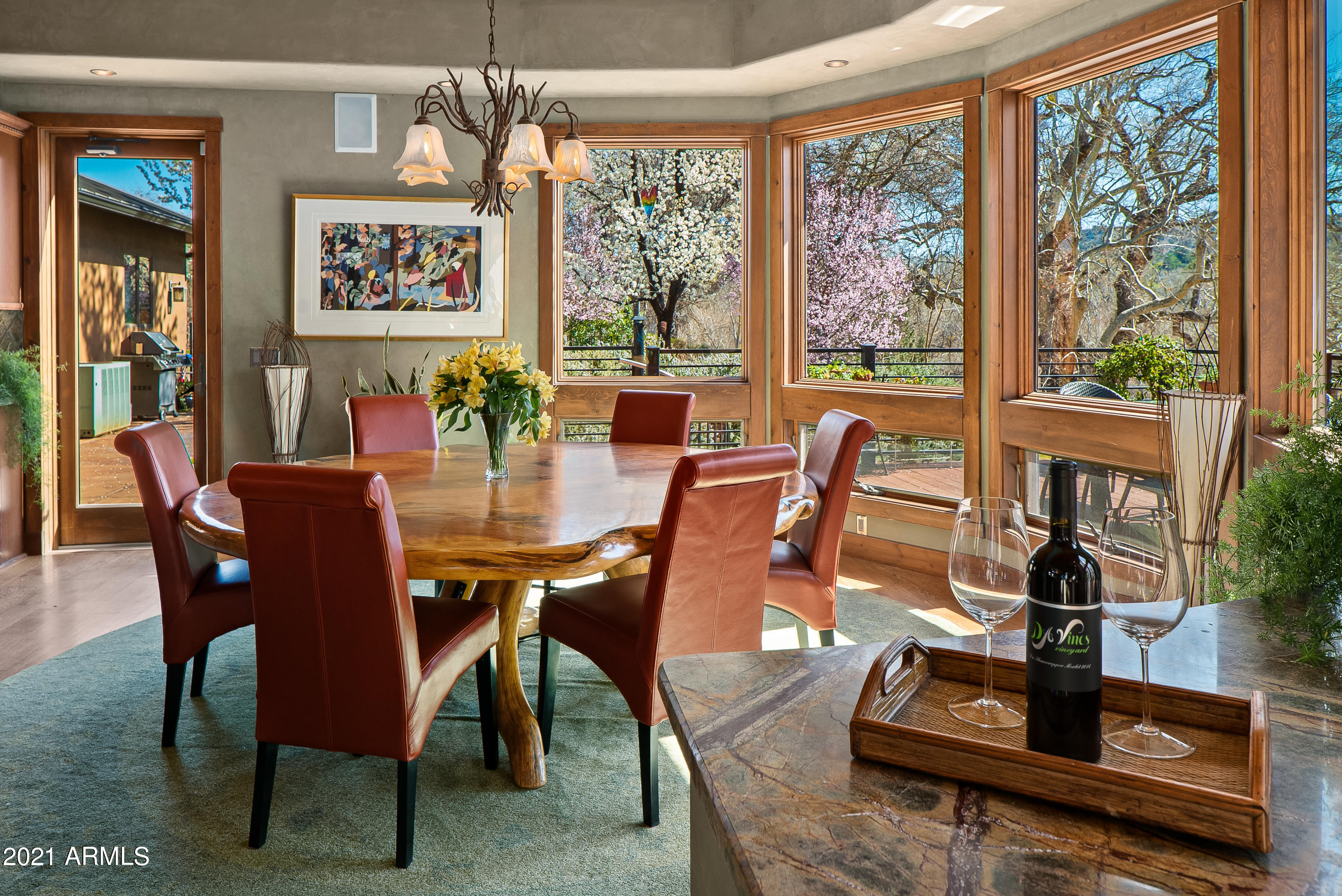 2620 Dancing Apache Road Sedona, AZ 86336 - Photo 22 of 72 JL_2620DancingApacheRd-interiors-08