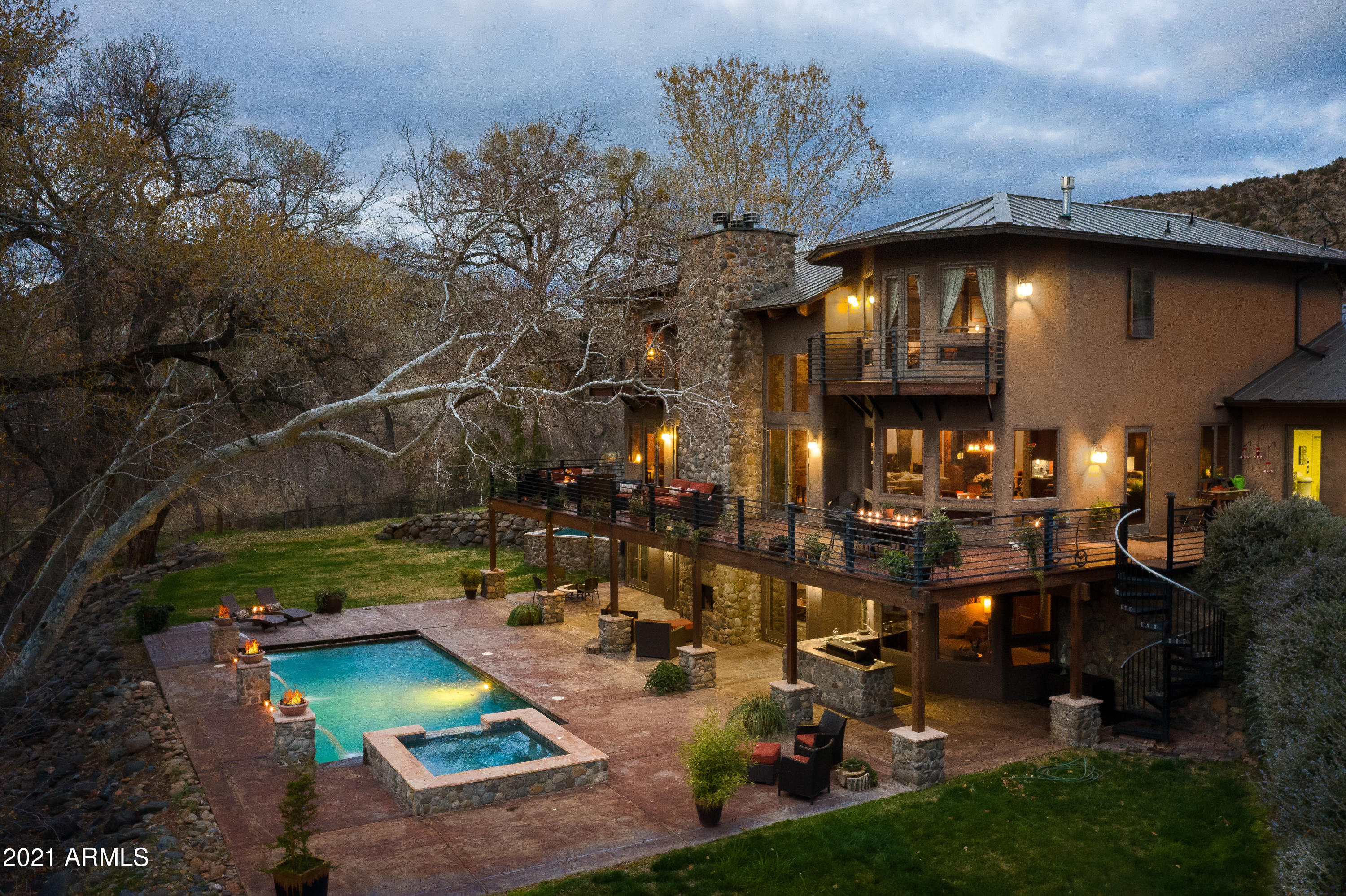 2620 Dancing Apache Road Sedona, AZ 86336 - Photo 60 of 72 JL_2620DancingApache-twilight-04