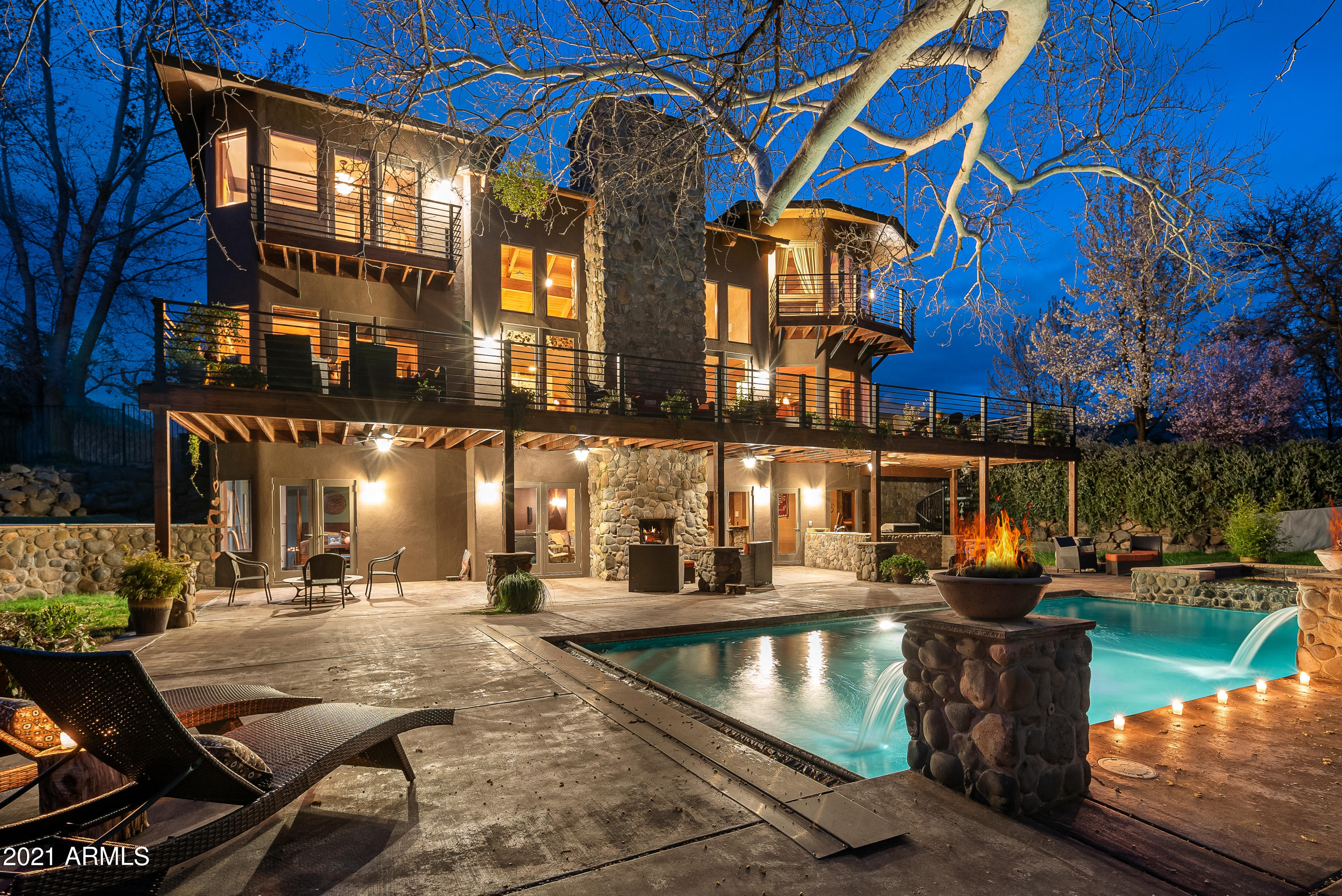 2620 Dancing Apache Road Sedona, AZ 86336 - Photo 64 of 72 JL_2620DancingApache-twilight-12