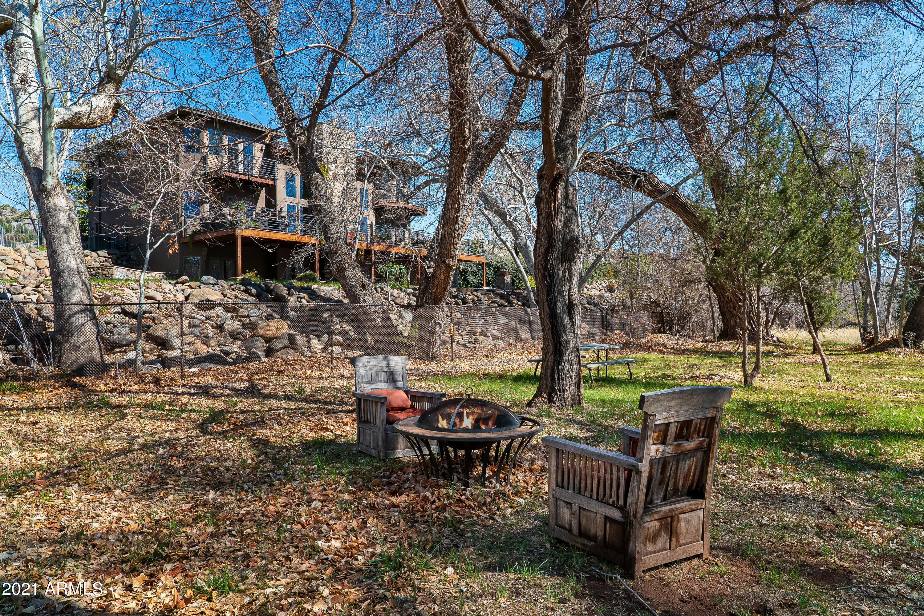 JL_2620DancingApacheRd-exteriors-07