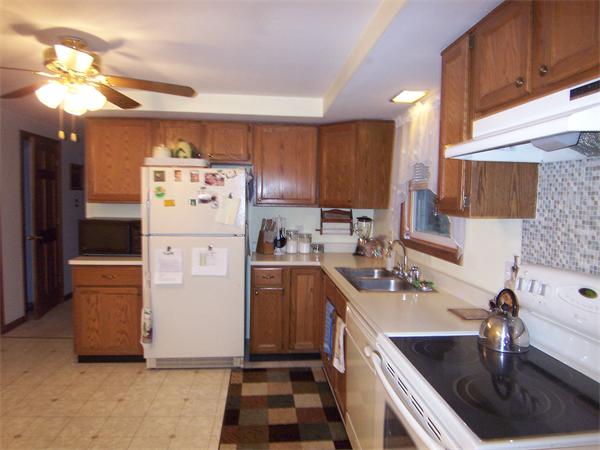 20 Beaver Road Ware, MA 01082 - Photo 6 of 14