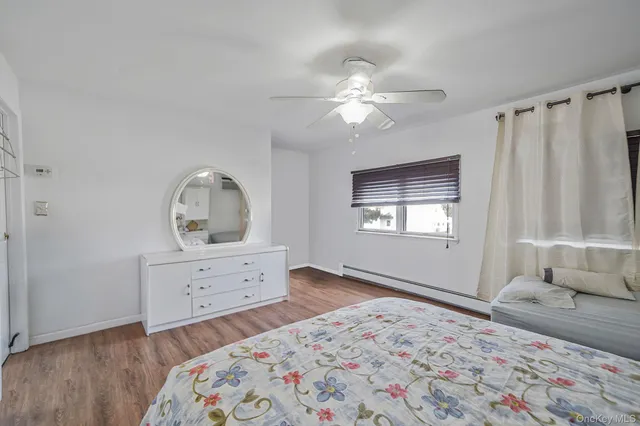 $699,000 | 32 Needle Lane, Levittown, NY 11756