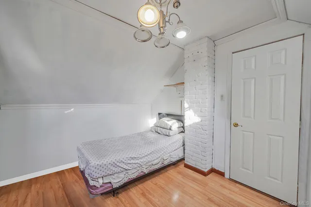 $699,000 | 32 Needle Lane, Levittown, NY 11756