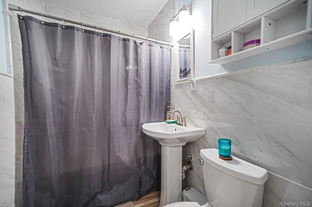 $699,000 | 32 Needle Lane, Levittown, NY 11756