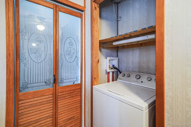 $699,000 | 32 Needle Lane, Levittown, NY 11756