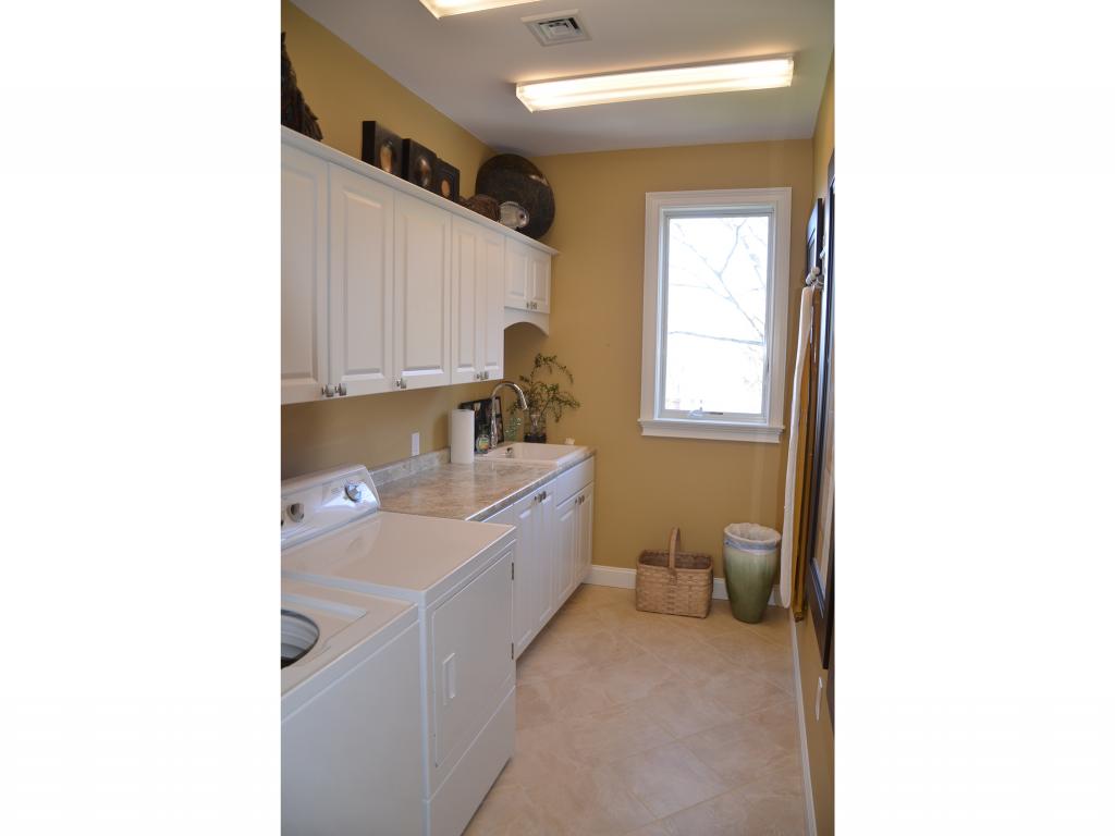 88 Belknap Point Road Gilford, NH 03249 - Photo 23 of 29 Gallery Image 23