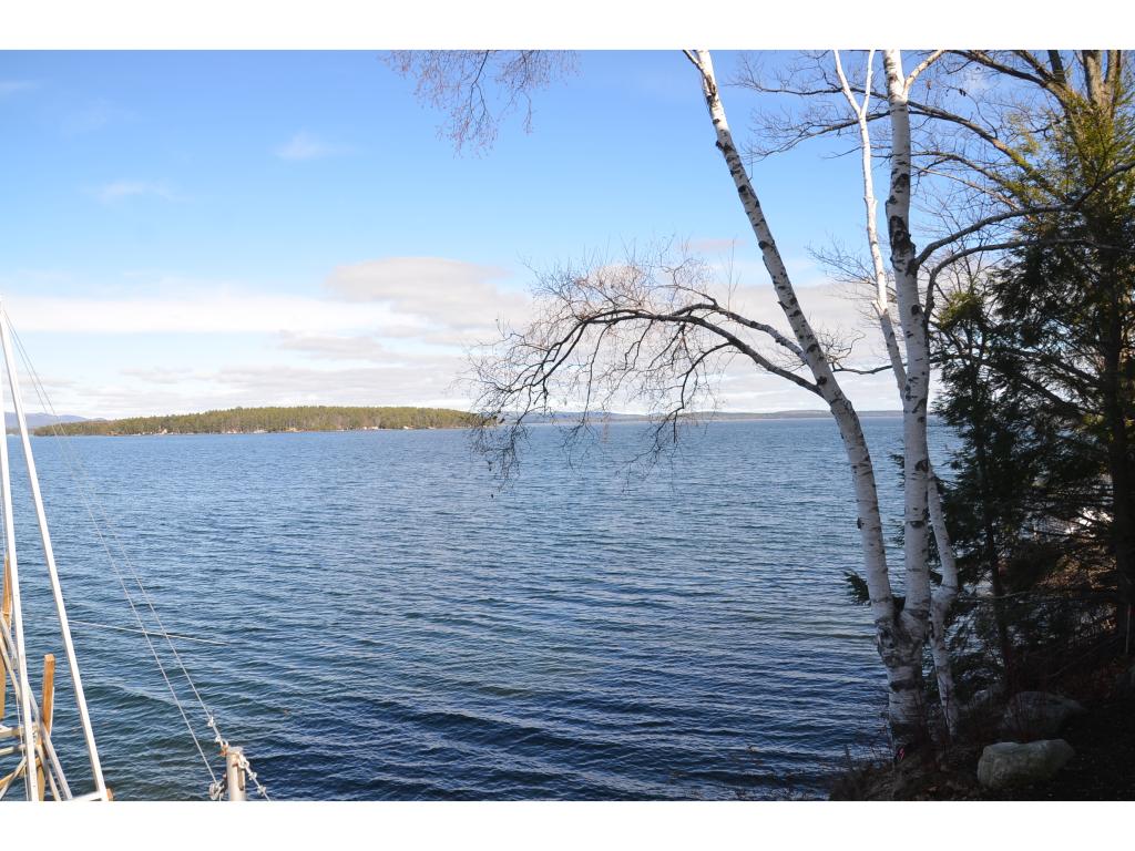 88 Belknap Point Road Gilford, NH 03249 - Photo 4 of 29 Gallery Image 4