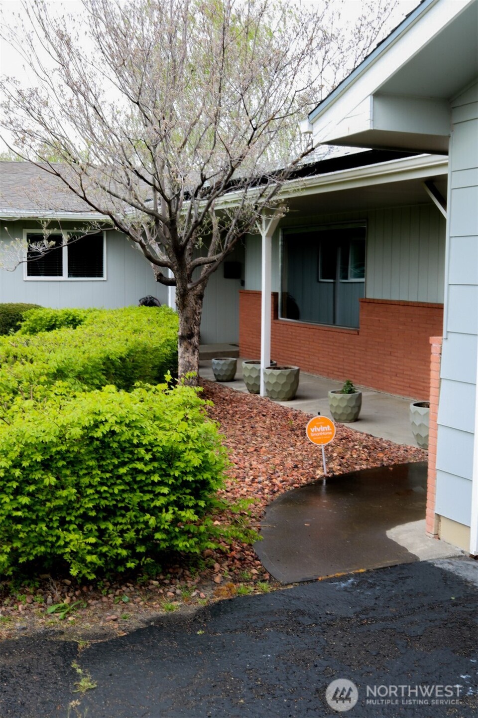 1917 Reser Road Walla Walla, WA 99362 - Photo 2 of 31