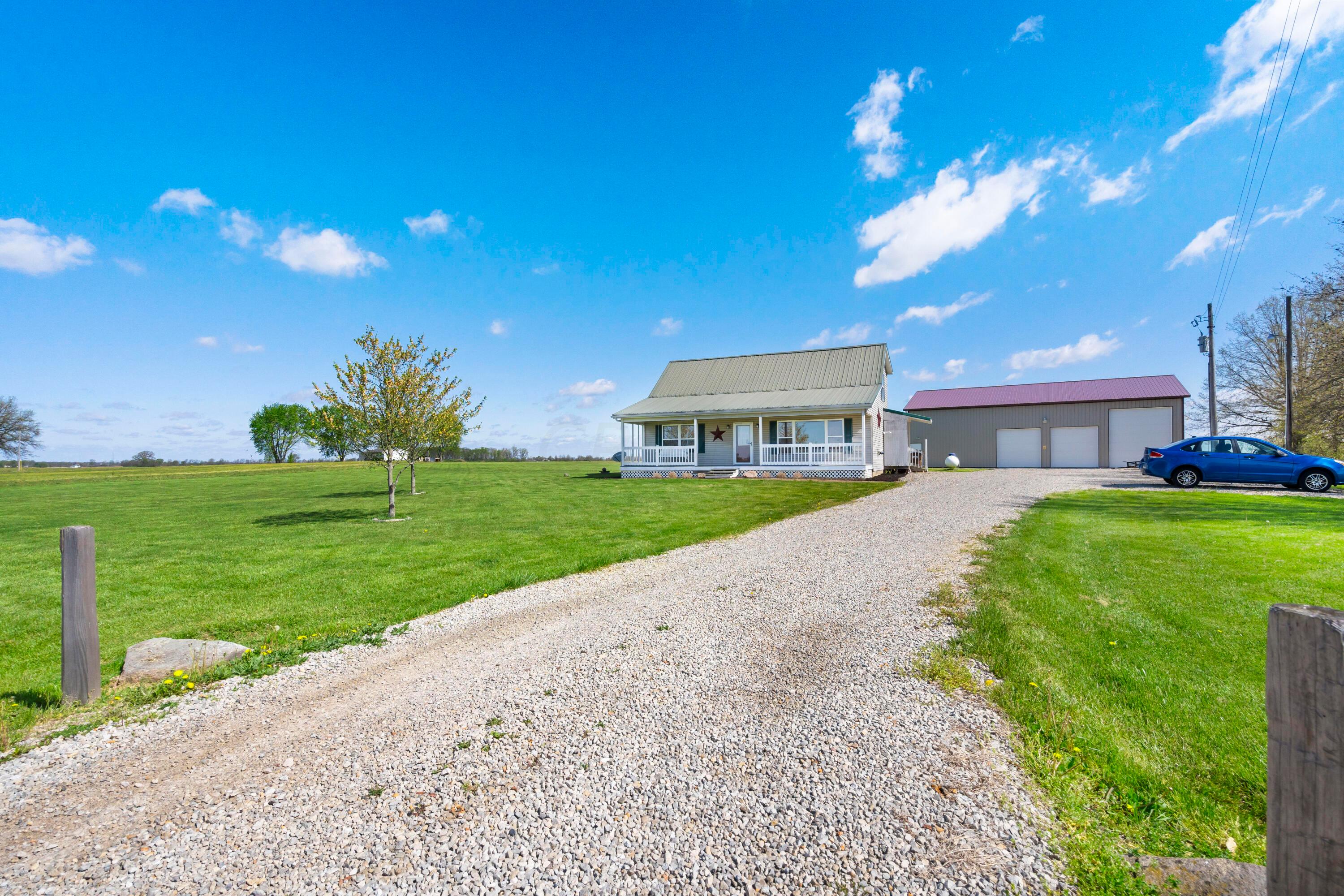 4270 Hickory Bend Road Circleville, OH 43113 - Photo 4 of 39 _DSC0742