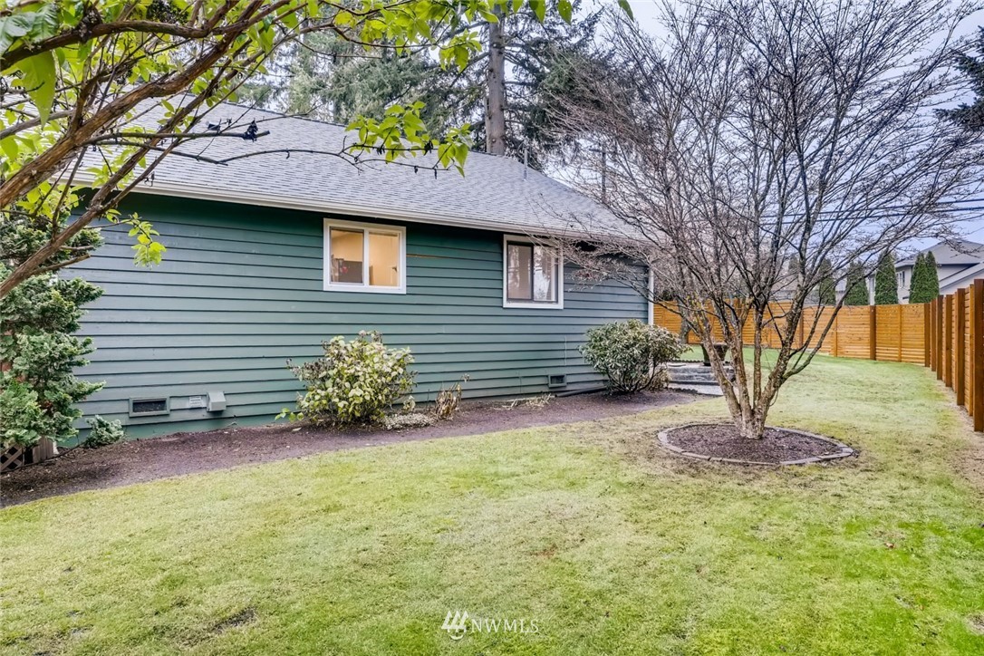19021 Grannis Road Bothell, WA 98012 - Photo 22 of 25