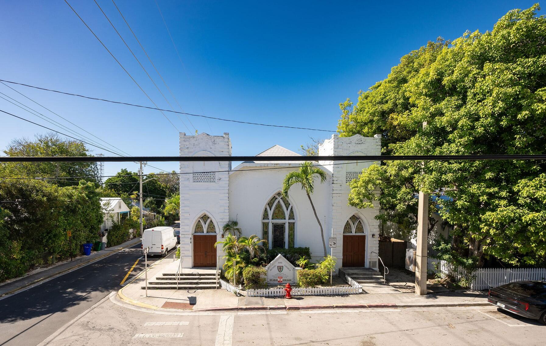 927 Thomas Street, Unit 2 Key West, FL 33040 - Photo 36 of 46 Across From Historic Church