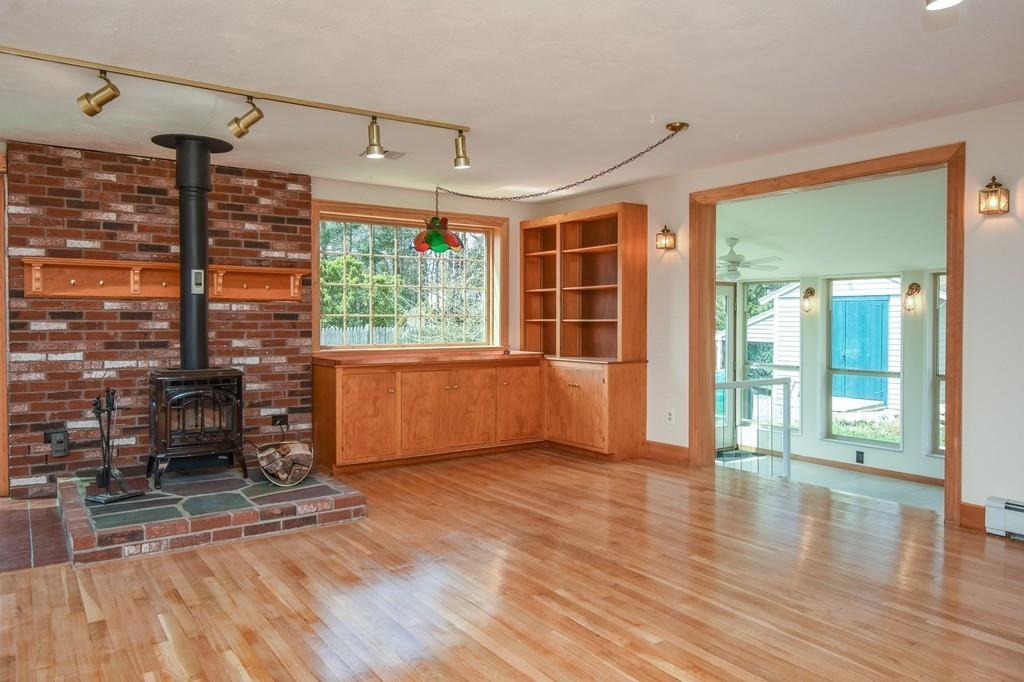 16 Charlesgate Road Walpole, MA 02081 - Photo 6 of 29 Gallery Image 6