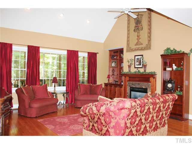 5101 Bartons Enclave Lane Raleigh, NC 27613 - Photo 6 of 25 Triple windows allow this Family Room to be full of natural light! Den/Family/Great Room