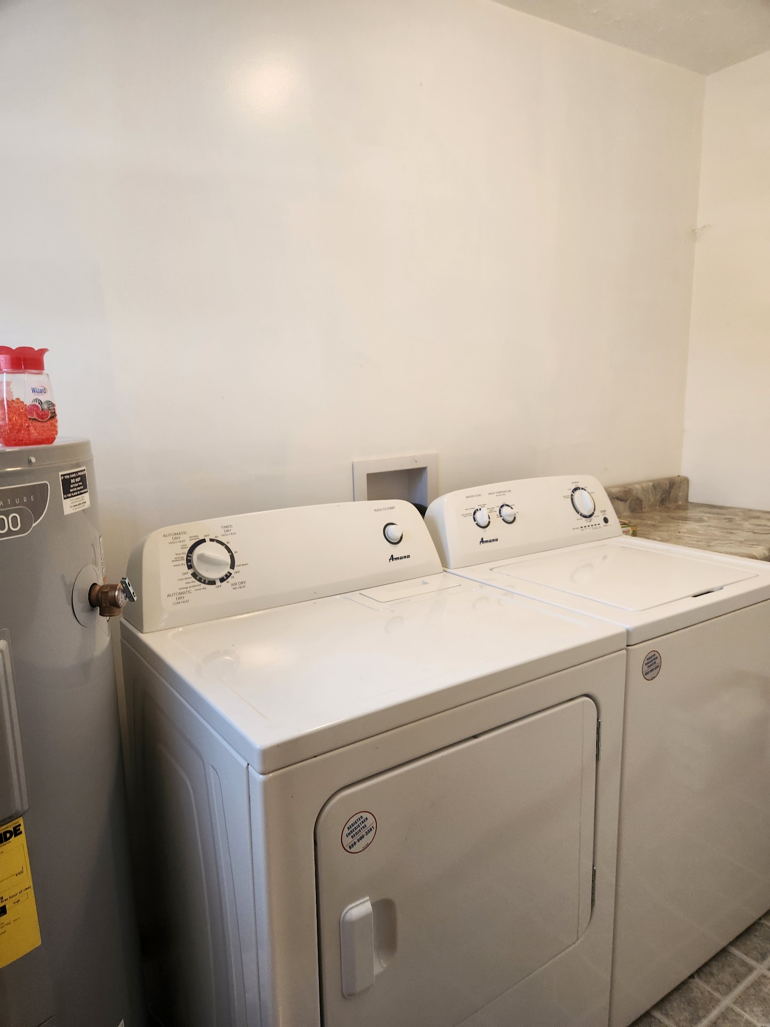 300 South Russell Street Portland, TN 37148 - Photo 14 of 14 a utility room with dryer and washer