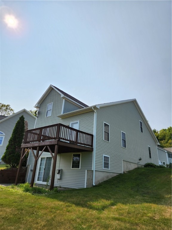 17 Fairway Circle Hopkinton, RI 02832 - Photo 23 of 30