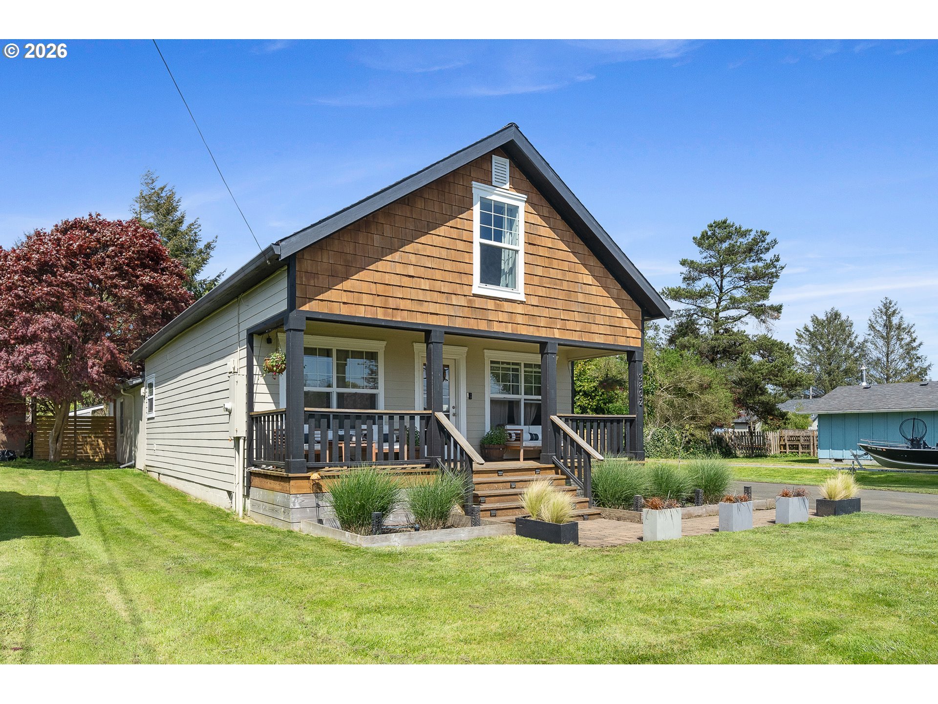 3802 Maple Lane Tillamook, OR 97141 - Photo 2 of 33