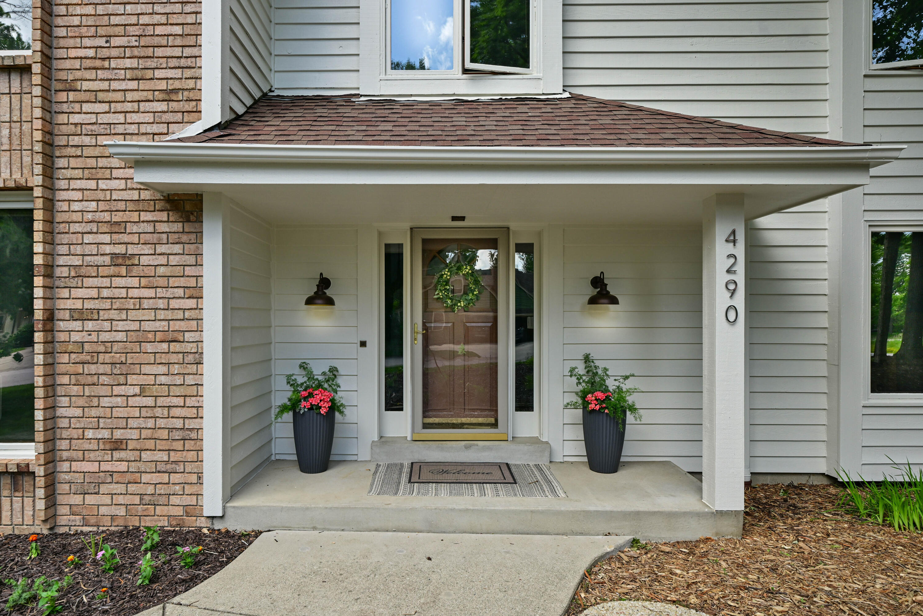 4290 South Coventry Road New Berlin, WI 53151 - Photo 1 of 1 Welcome Home