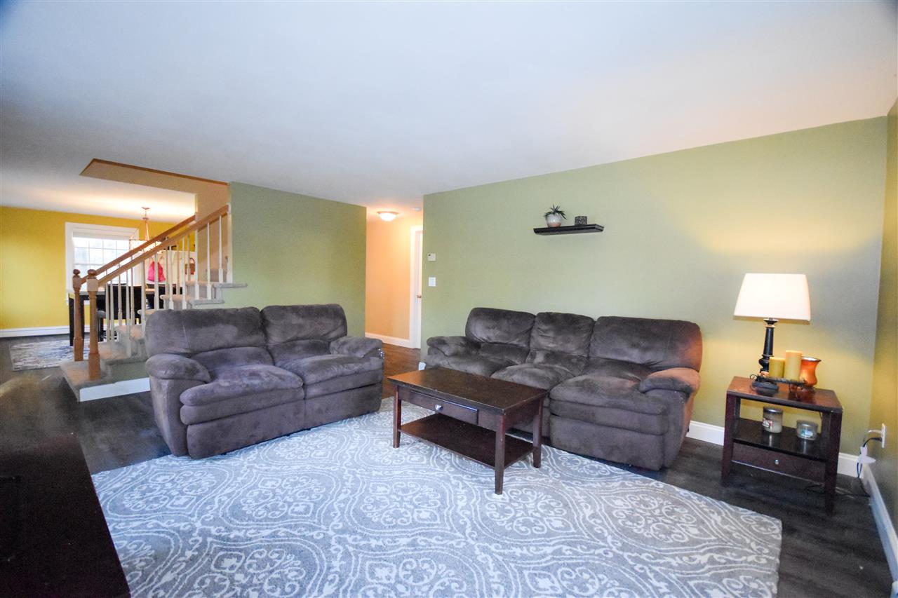 13 Harding Street Rochester, NH 03867 - Photo 2 of 27