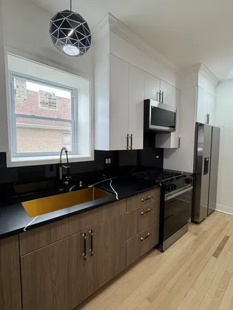 $2,200 | 1807 South 49th Court, Unit 1, Cicero, IL 60804