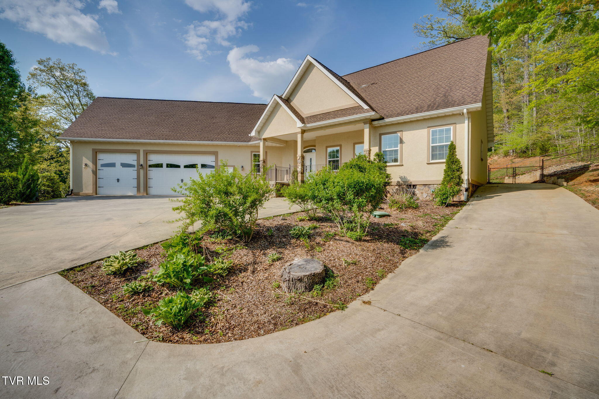 721 Powder Branch Road Elizabethton, TN 37643 - Photo 2 of 51 001 (2)