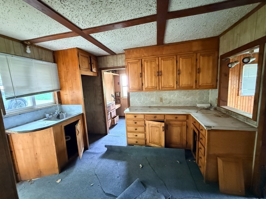 11 Chandler Road Holland, MA 01521 - Photo 15 of 29 Gallery Image 15