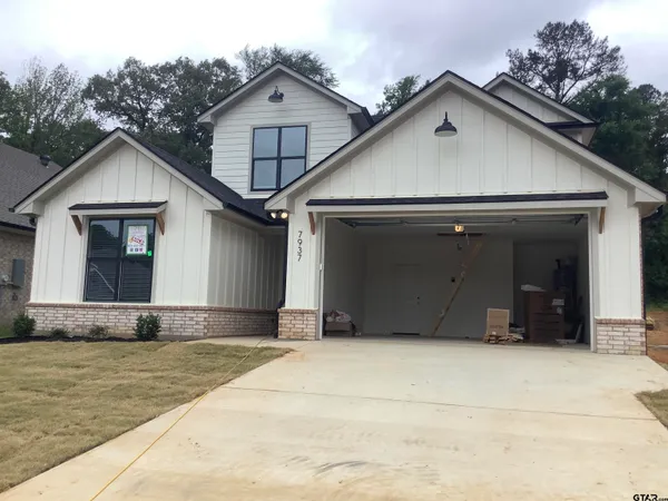 $479,100 | 7937 Greenhill Drive, Tyler, TX 75703