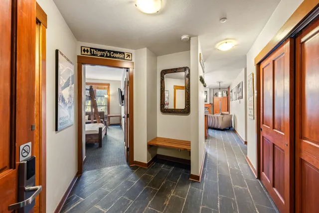 $1,395,000 | 1850 Village South Road, Unit 417 (4417), Olympic Valley, CA 96146