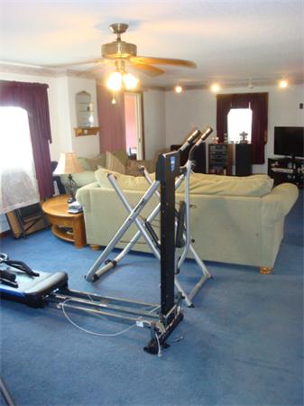 14 Spring Street South Hadley, MA 01075 - Photo 11 of 21 Gallery Image 11