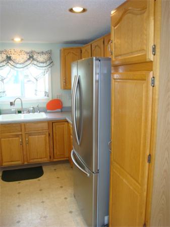 14 Spring Street South Hadley, MA 01075 - Photo 9 of 21 Gallery Image 9