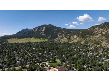 $3,890,000 | 900 6th Street, Boulder, CO 80302