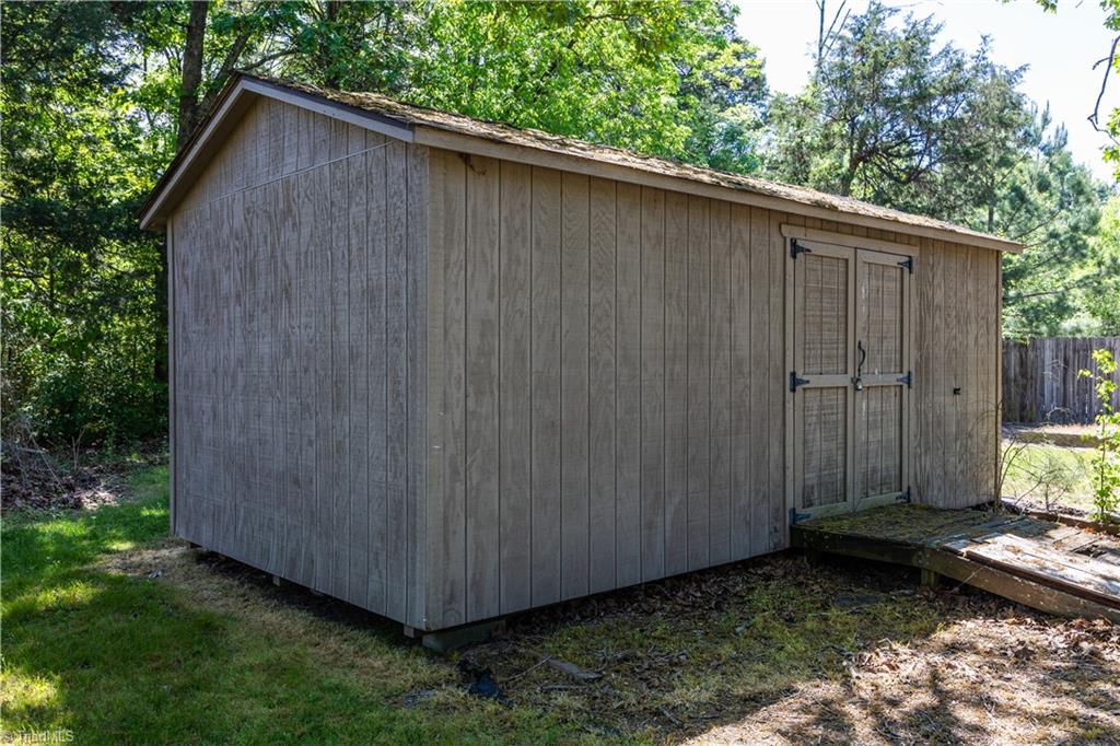 3229 Silver Maple Road Sophia, NC 27350 - Photo 31 of 36 Gallery Image 31