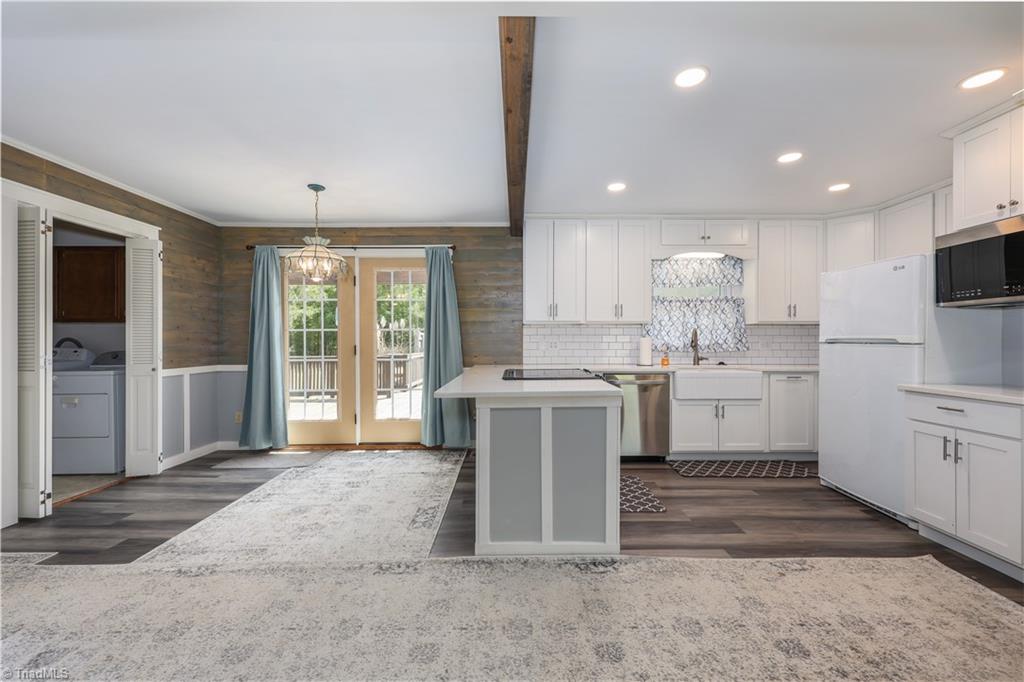 3229 Silver Maple Road Sophia, NC 27350 - Photo 8 of 36 Gallery Image 8