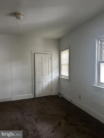 $1,560 | 331 Lincoln Street, Woodbury, NJ 08096