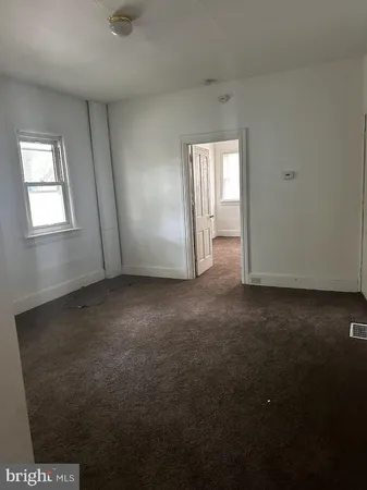 $1,560 | 331 Lincoln Street, Woodbury, NJ 08096