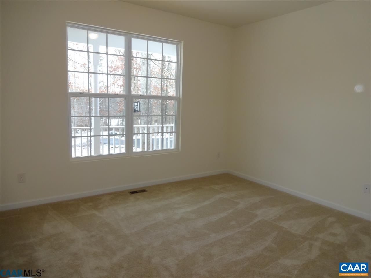 301 East Daffodil Road Ruckersville, VA 22968 - Photo 16 of 26 an empty room with a window